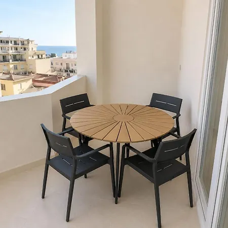 Suitat Blu Te Adriatikut Durrës